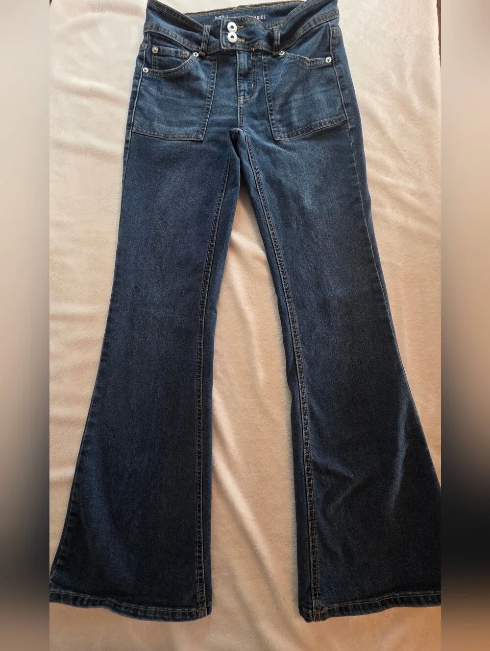 No Boundaries Juniors Flare Jeans Size 5 Medium Wash Stretch Denim